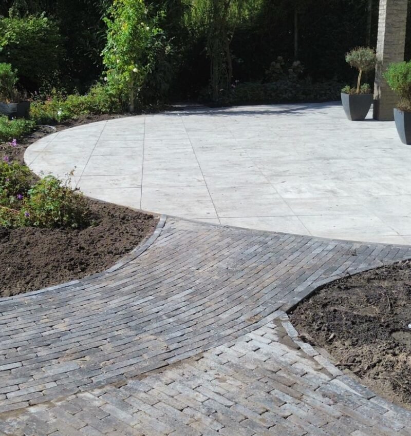 Tuinterras aan woning